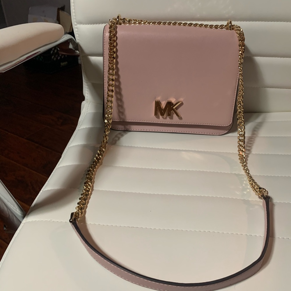 Michael Kors Mott pink shoulder bag